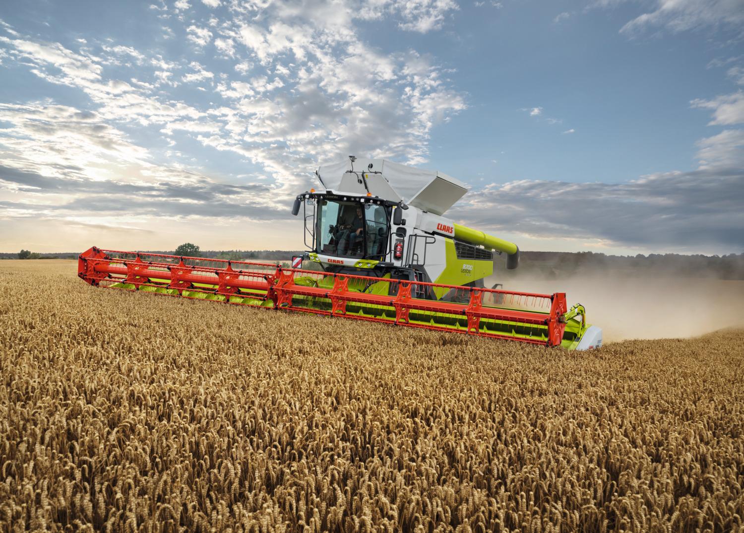 CLAAS ПРЕДСТАВЛЯЕТ ВТОРОЕ ПОКОЛЕНИЕ КОМБАЙНОВ LEXION