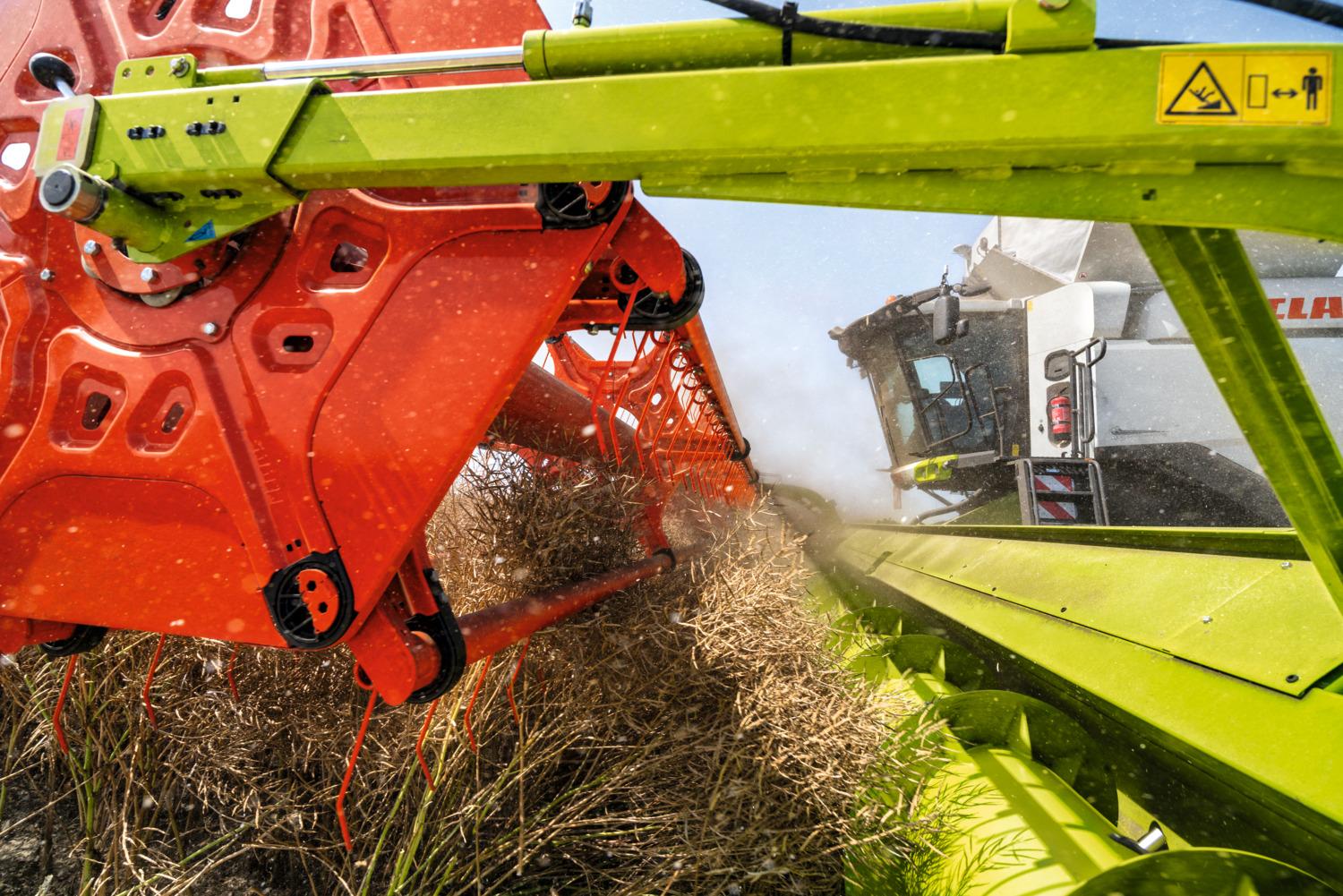 CLAAS ПРЕДСТАВЛЯЕТ ВТОРОЕ ПОКОЛЕНИЕ КОМБАЙНОВ LEXION